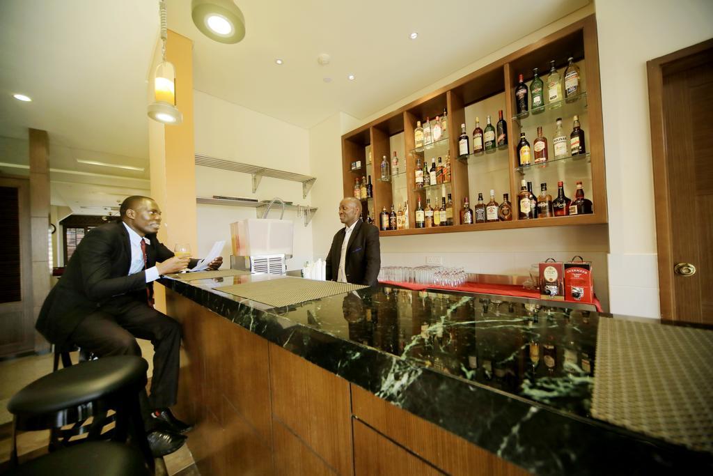 Hotel Africana Kampala Eksteriør billede