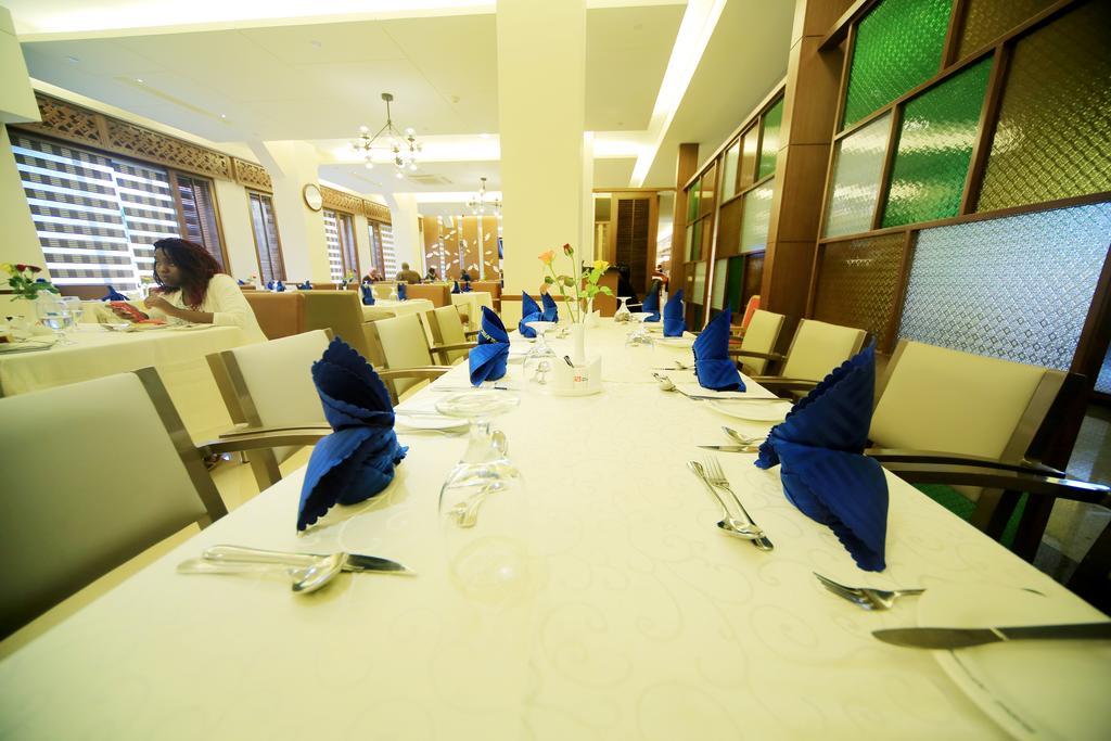 Hotel Africana Kampala Eksteriør billede