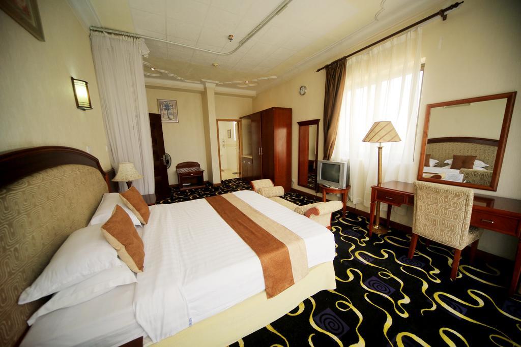 Hotel Africana Kampala Eksteriør billede