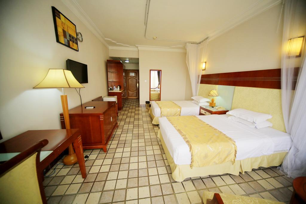 Hotel Africana Kampala Eksteriør billede
