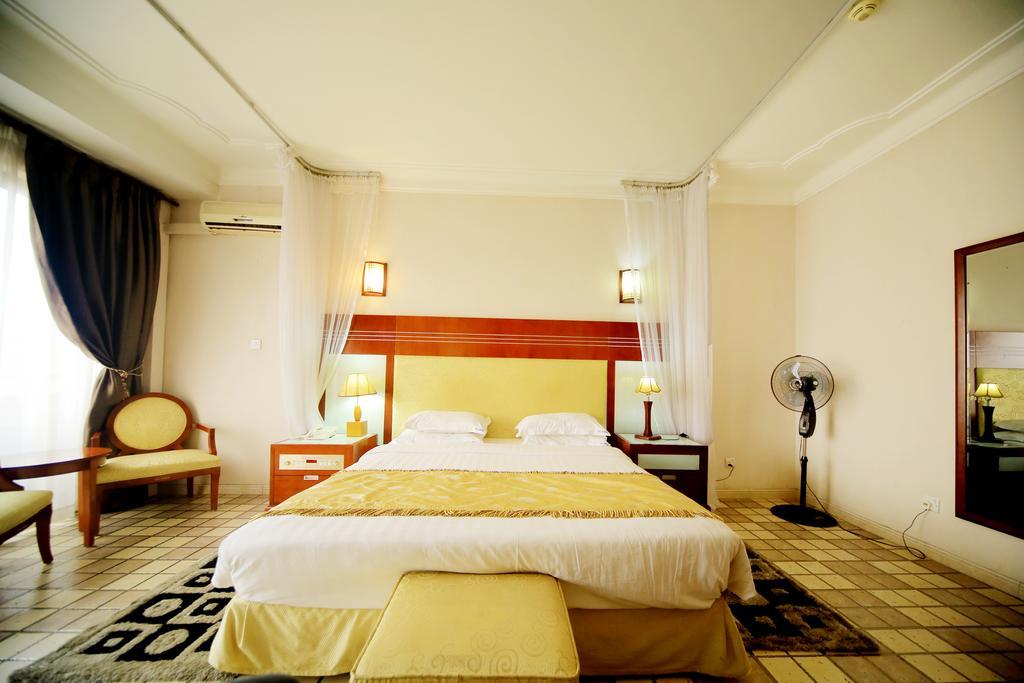 Hotel Africana Kampala Eksteriør billede