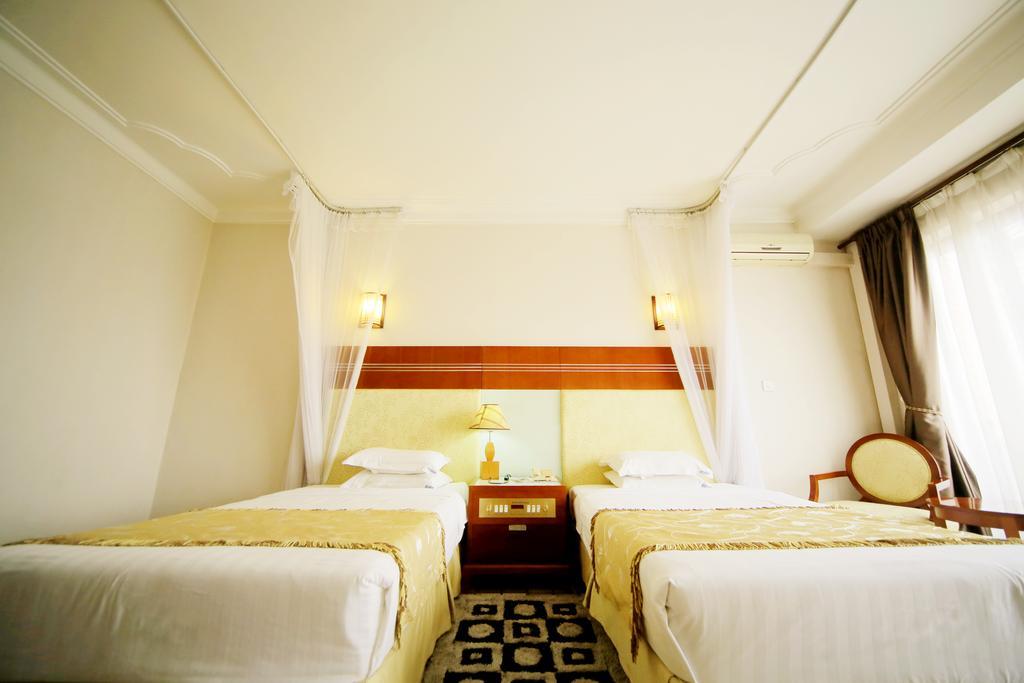 Hotel Africana Kampala Eksteriør billede