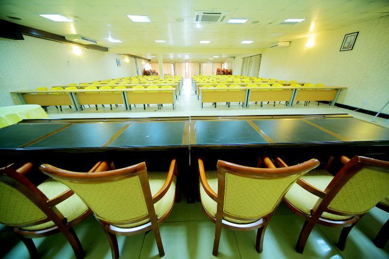 Hotel Africana Kampala Eksteriør billede
