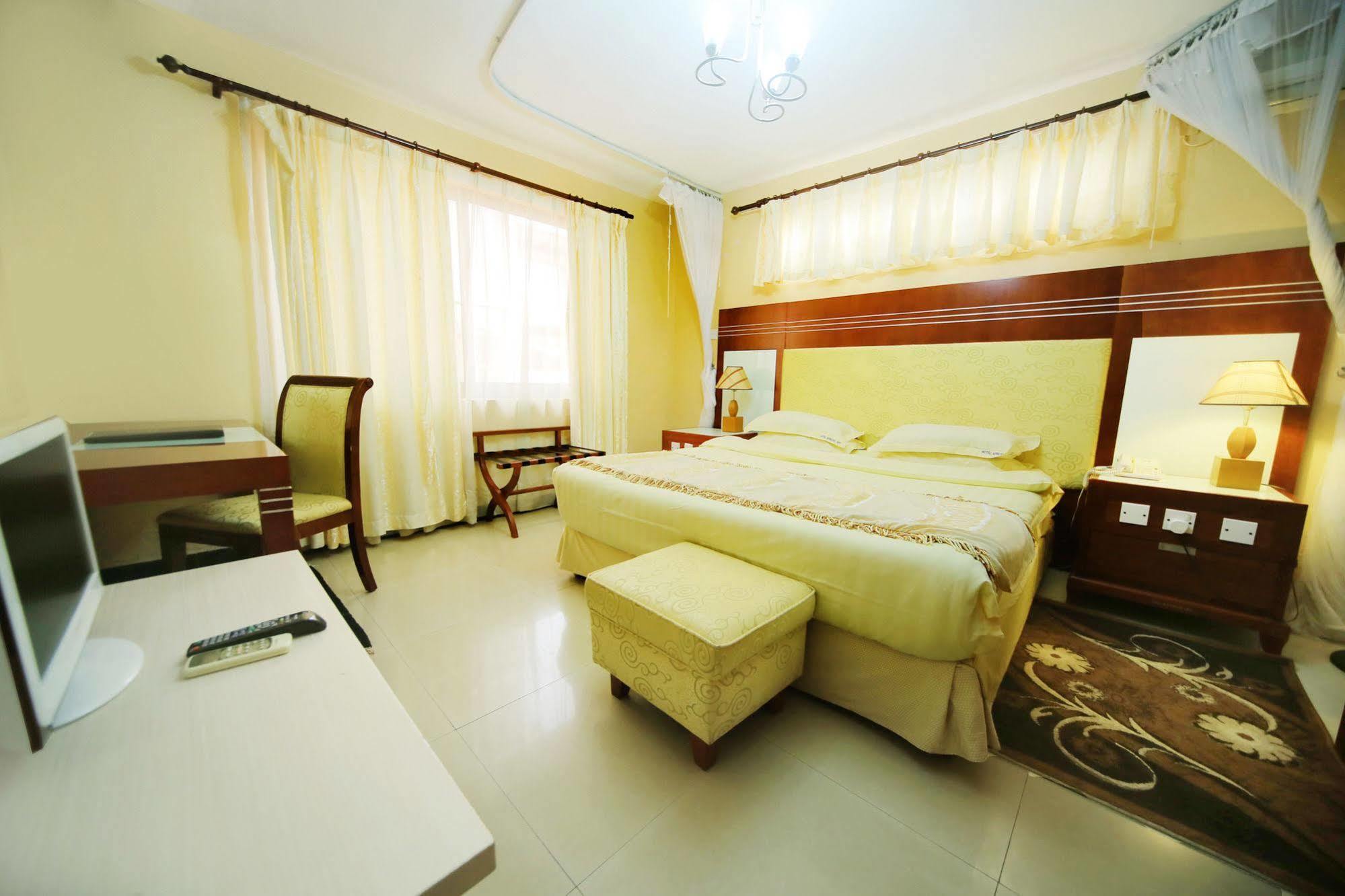 Hotel Africana Kampala Eksteriør billede