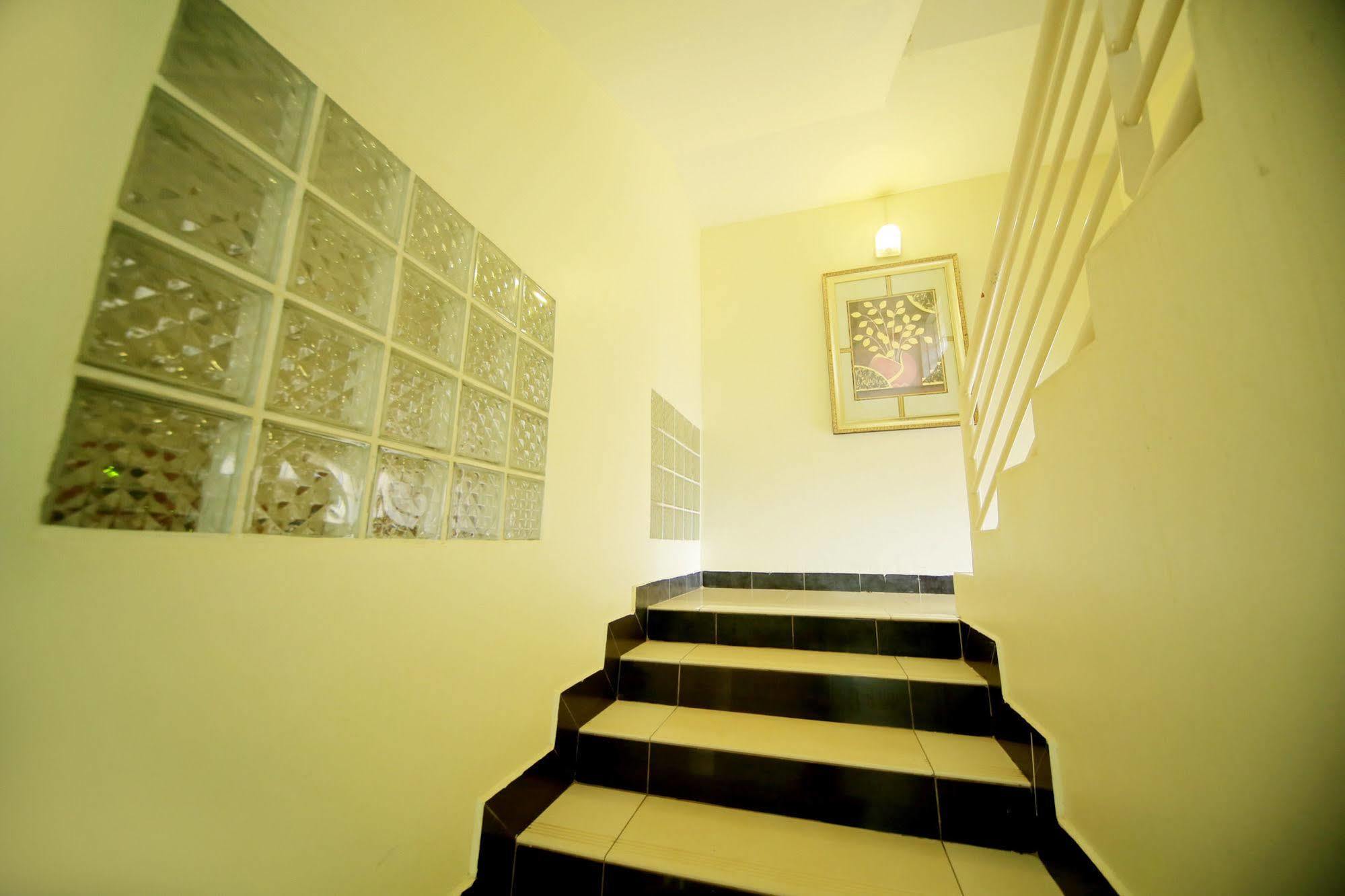 Hotel Africana Kampala Eksteriør billede